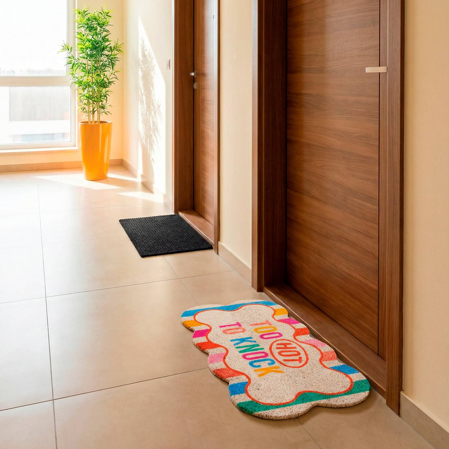 Doormat "Too Hot To Knock"