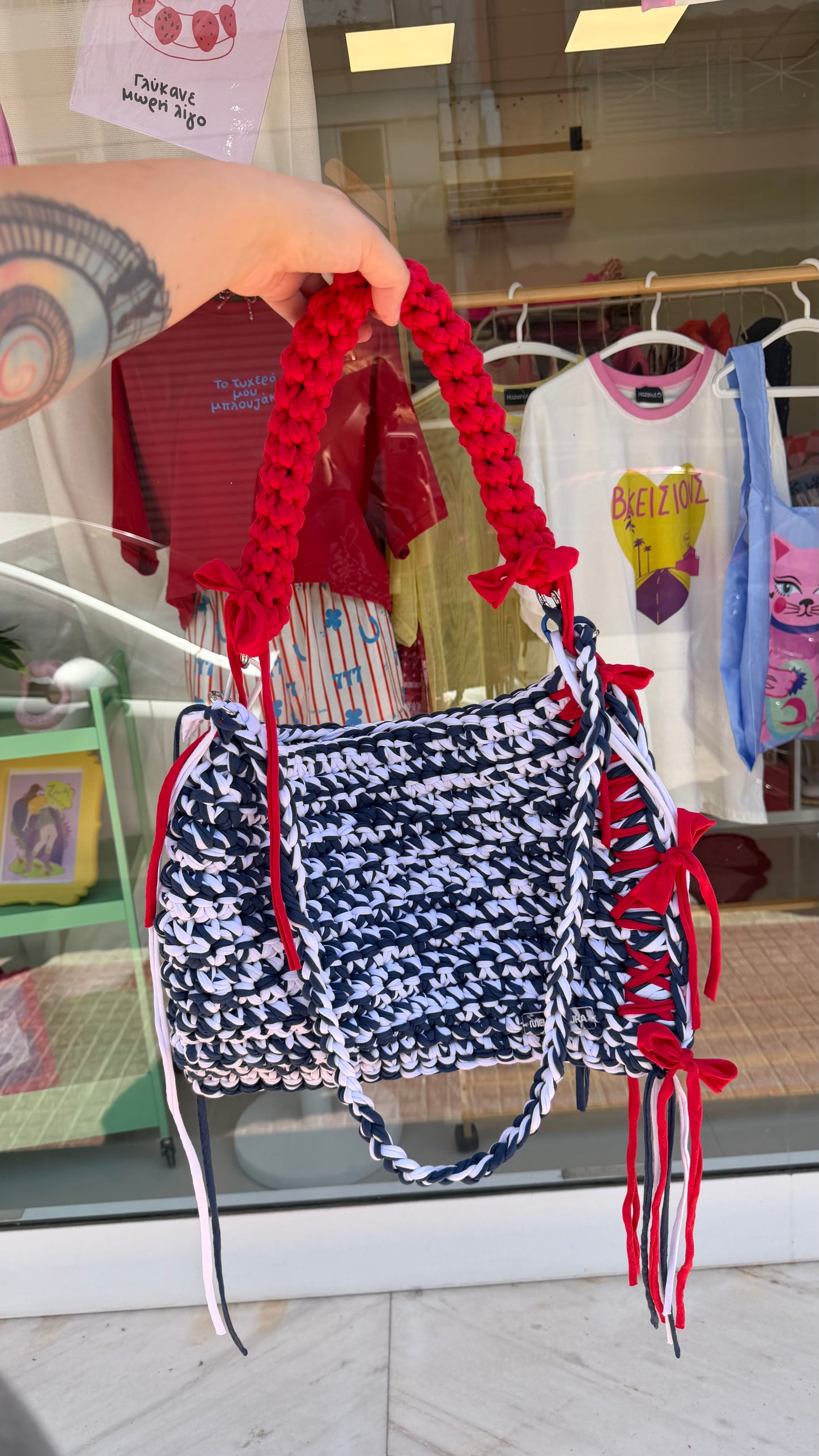 Abstract crochet bag