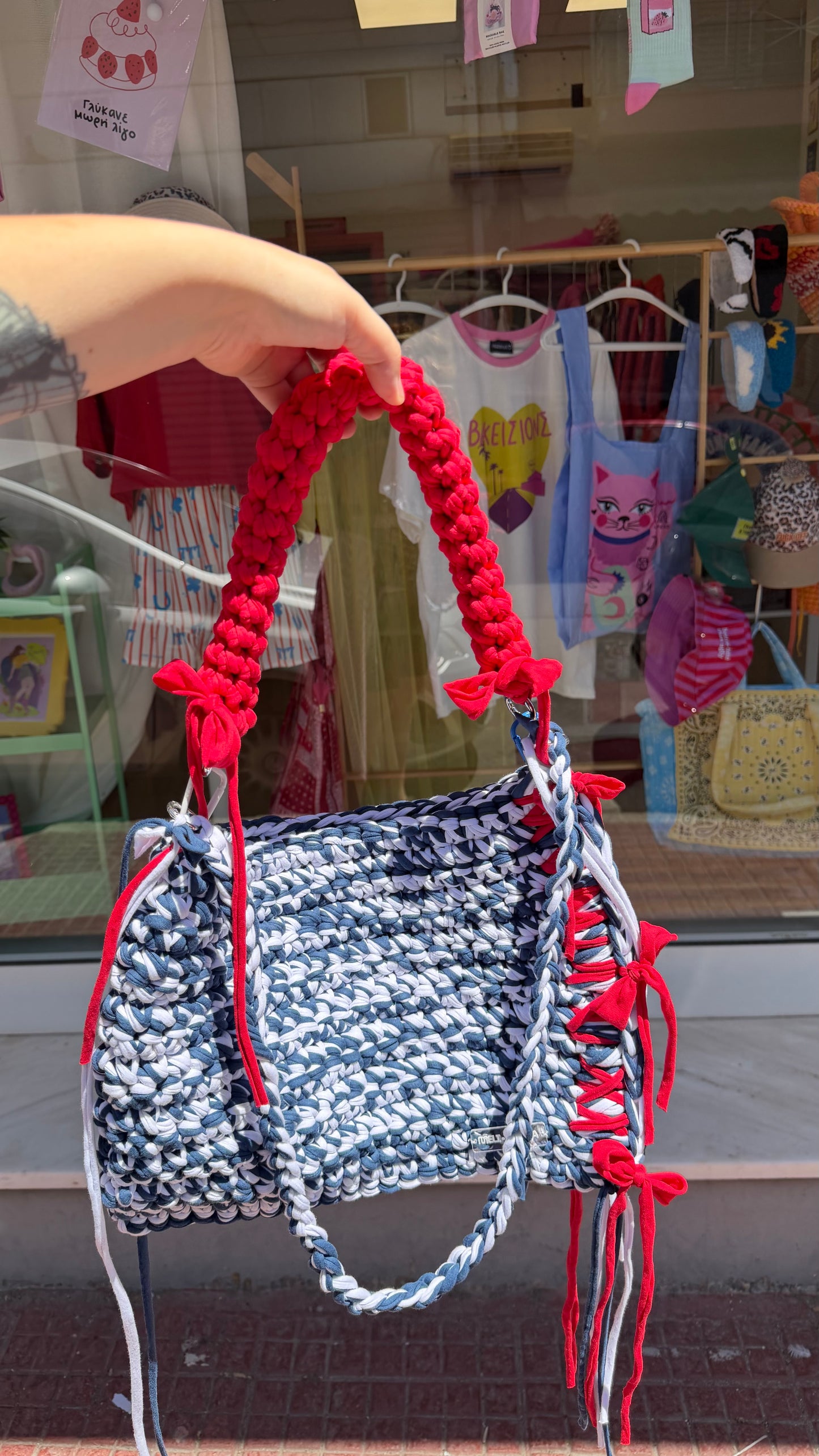 Abstract crochet bag