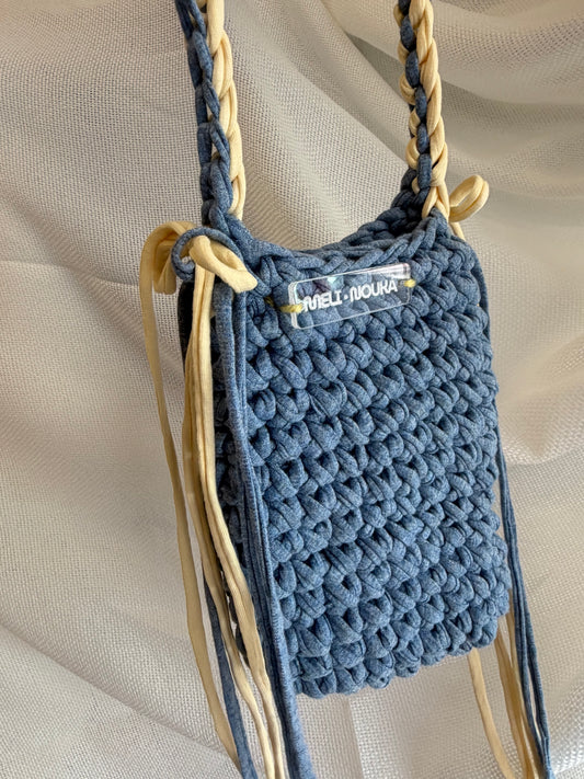 Save your outfit phone case (blue Jean/yellow)