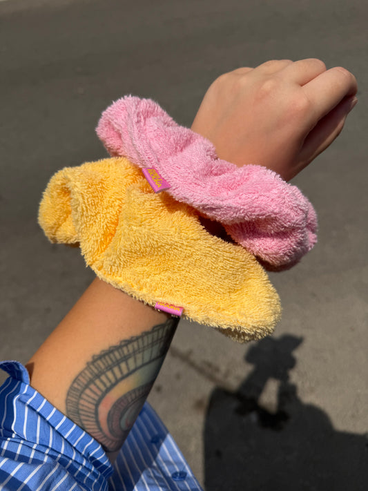 Chunky Towel scrunchies