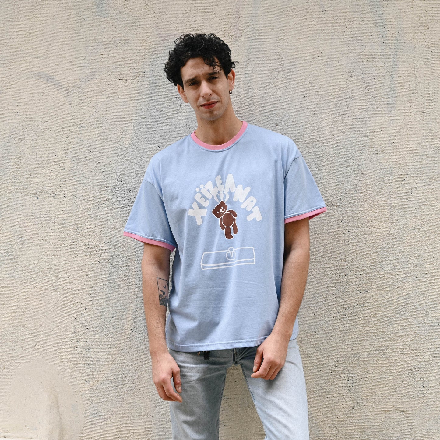Η τυχερή δαγκάνα oversized Tshirt