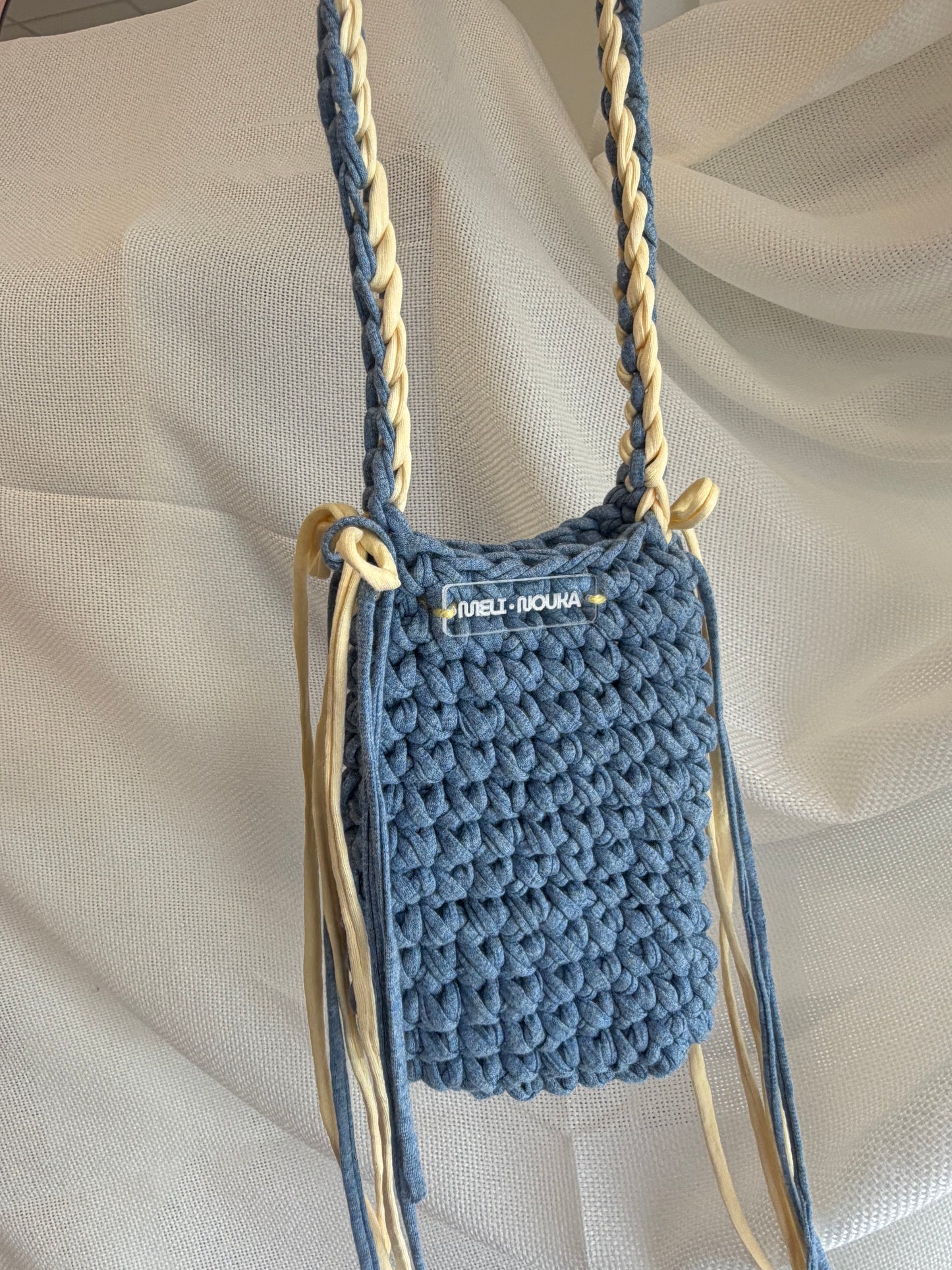 Save your outfit phone case (blue Jean/yellow)